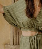 Top court à rayures