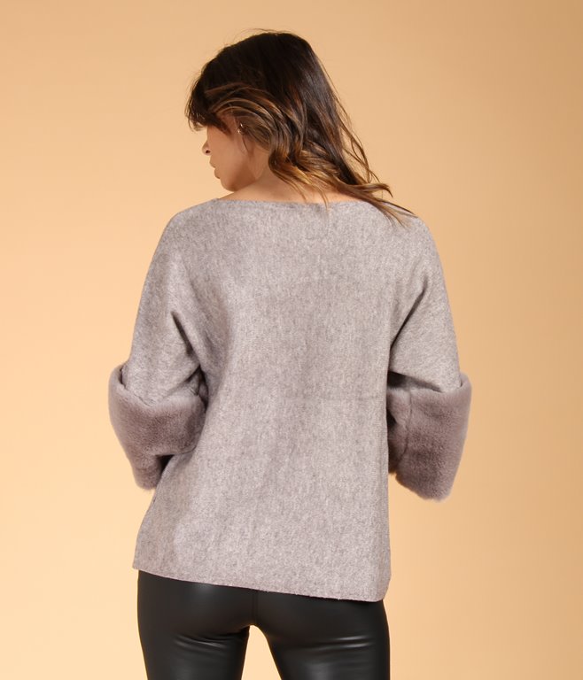 Pull avec fausse fourrure 39,92€ Edji