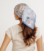 Foulard carre Cathy