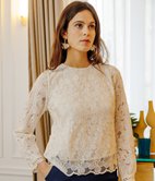 Top Izzy à dentelle