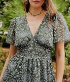 Robe Dora
