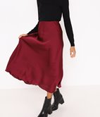 Jupe cloche longue satinée 