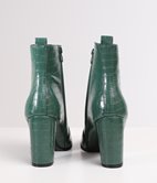 Bottines pointues effet croco