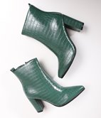 Bottines pointues effet croco