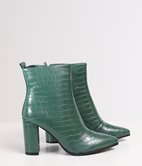 Bottines pointues effet croco