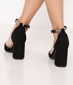 Sandales pointues à strass