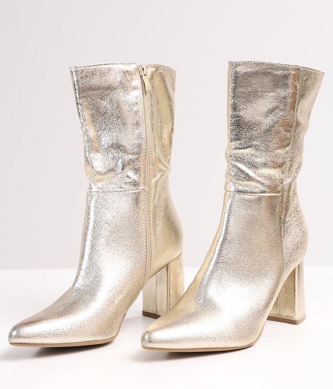 Bottines pointues dorées
