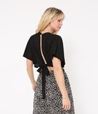 Top court en dentelle