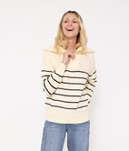 Pull camionieur marin