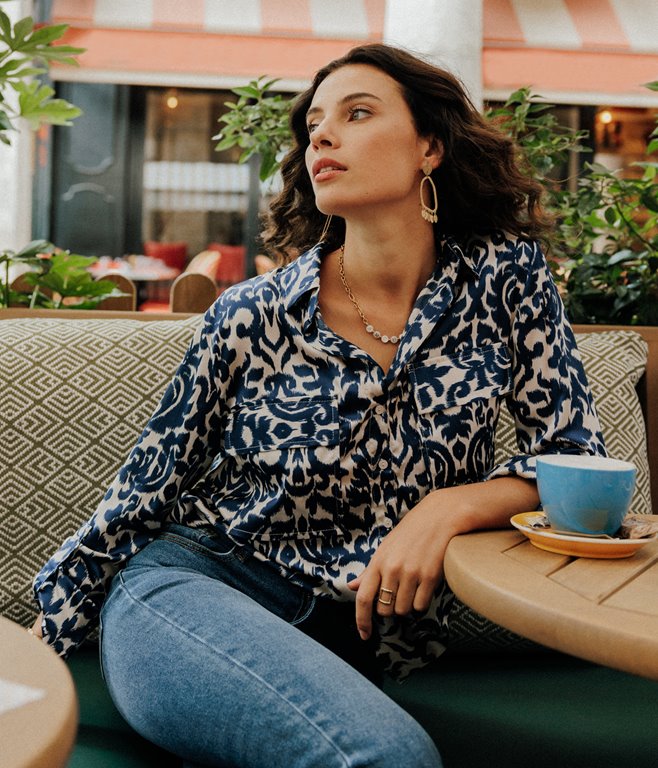 Chemise satinée Cosmo