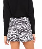 Jupe short en suédine Maia