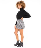 Jupe short en suédine Maia