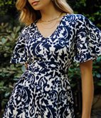 Combi-short Cosmo