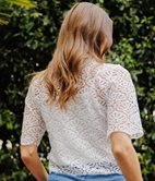 Chemise manches courtes Kira à dentelle