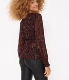 Top manches bouffantes Emmy