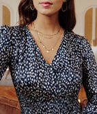 Top Leni cache-coeur