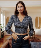 Top Leni cache-coeur