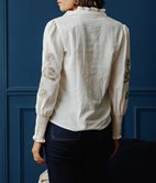 Blouse brodée Cassie