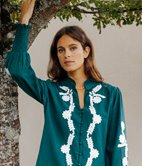 Blouse brodée Cassie